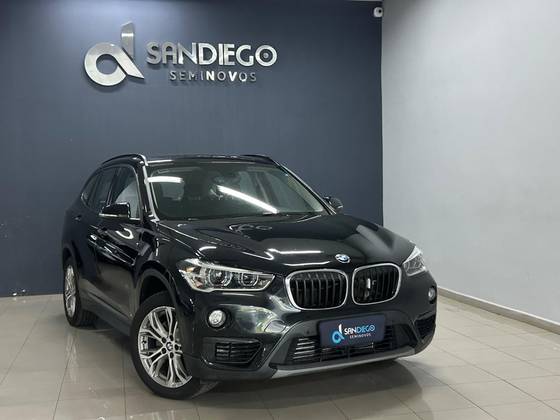 BMW X1 2.0 16V TURBO ACTIVEFLEX SDRIVE20I 4P AUTOMÁTICO BMW X1 2.0 16V TURBO ACTIVEFLEX SDRIVE20I 4P AUTOMÁTICO